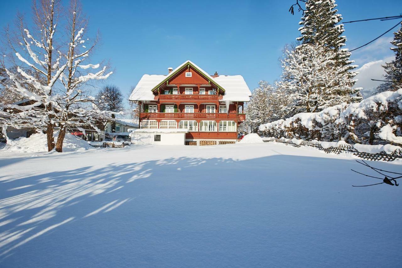Haus Castell Apartment Oberstdorf Bagian luar foto